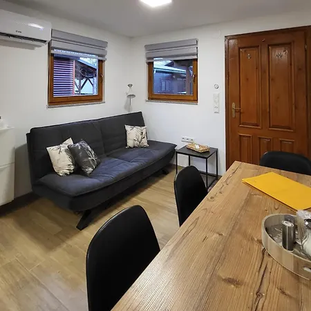 Hiska Tibaut 122 Vkljucene Kopalne Karte