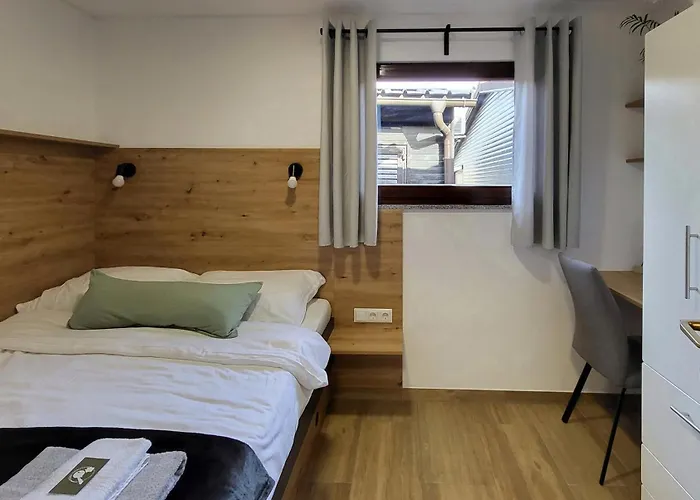 Hiska Tibaut 122 Vkljucene Kopalne Karte Hébergement de vacances