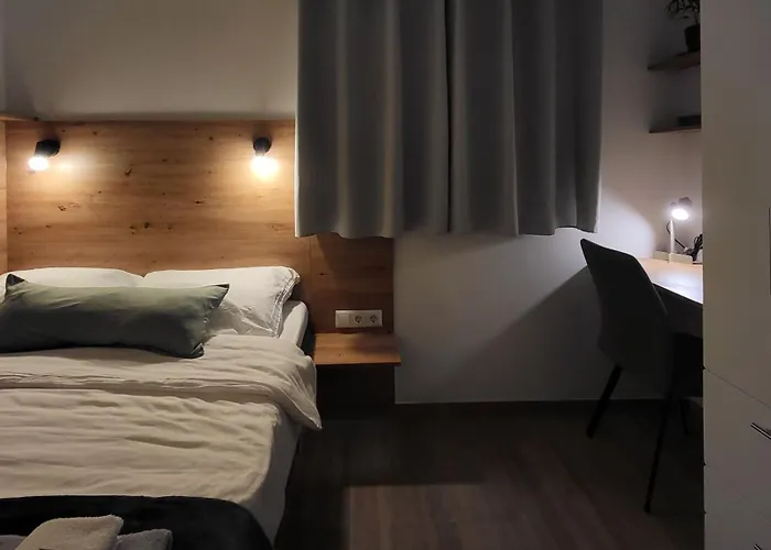 Hiska Tibaut 122 Vkljucene Kopalne Karte *